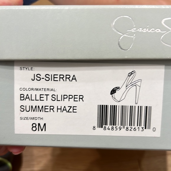 Jessica Simpson rose leather sandals - Picture 5 of 5